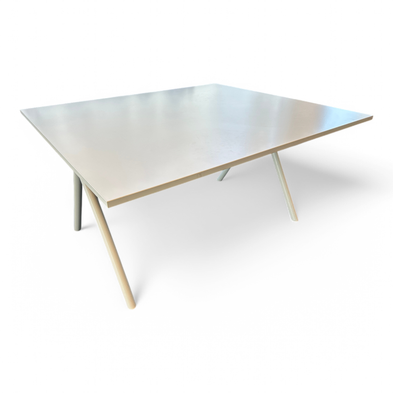 Avia 140x120cm Hvit laminat,