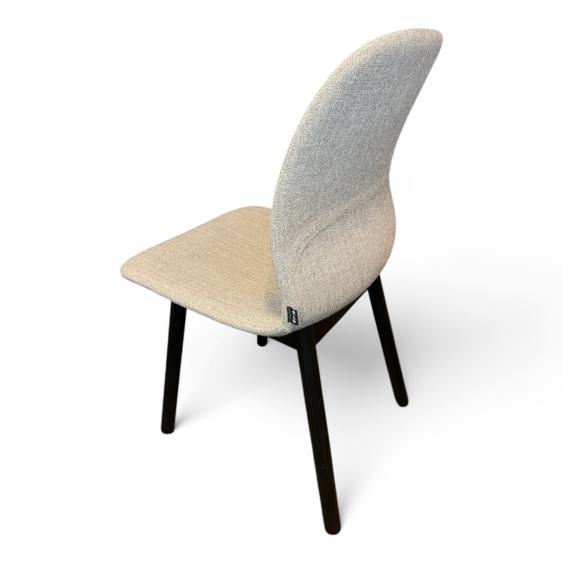 Archie fullpolstret med treben Lyst