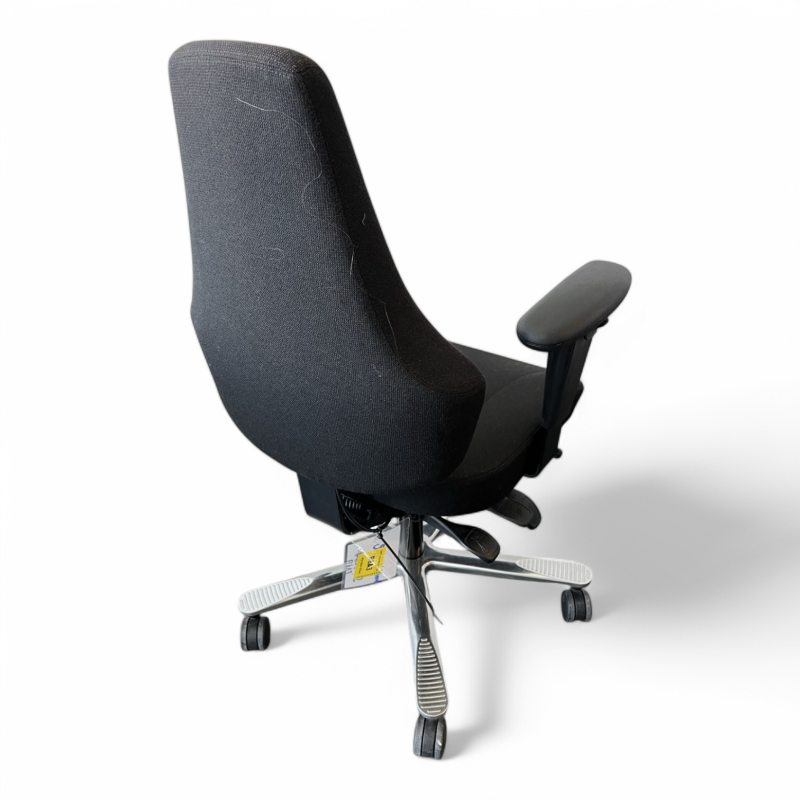 Allegro med armlene Sort stoff