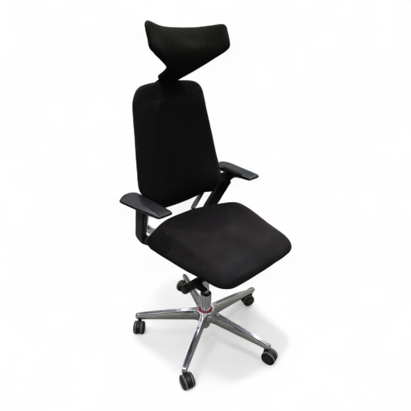 S3 med nakkepute og armlene Sort