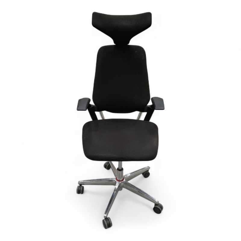 S3 med nakkepute og armlene Sort