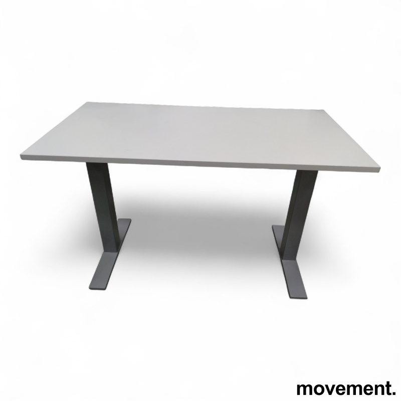 Skrivebord fast høyde 120x60cm Hvit - 1 / 2