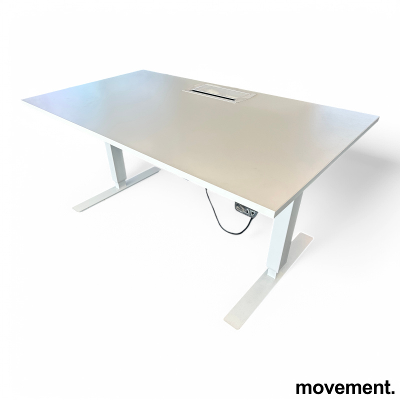 Izi Pro 140x80cm med kabelluke Hvit - 1 / 2