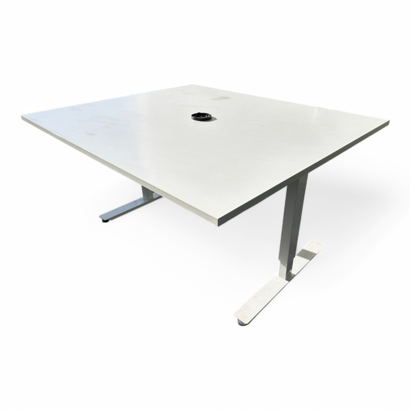 Izi Effect 140x120cm Hvit laminat,