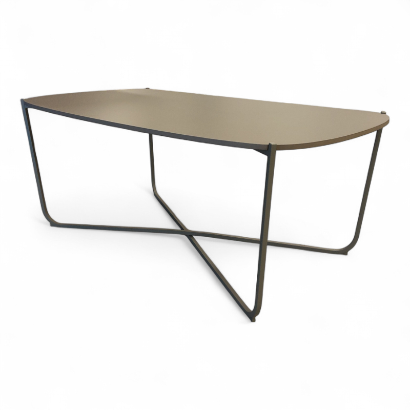 Root 114x63cm Lys grå valchromat,