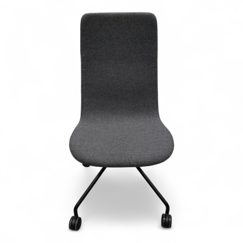 Sola med høy rygg og hjul Mørkt