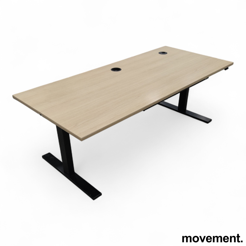 Q20 180x80cm Eik HPL, understell i - 2 / 2