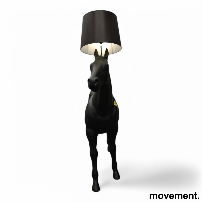 Horse Lamp Sort, Pent brukt - 1 / 2