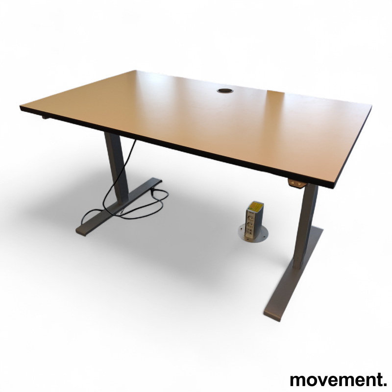 Solgt!140x80 hevsenk Hvit laminat med - 1 / 2