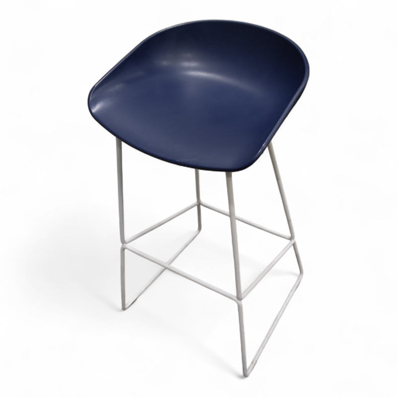 About a stool AAS 38, plast sete og