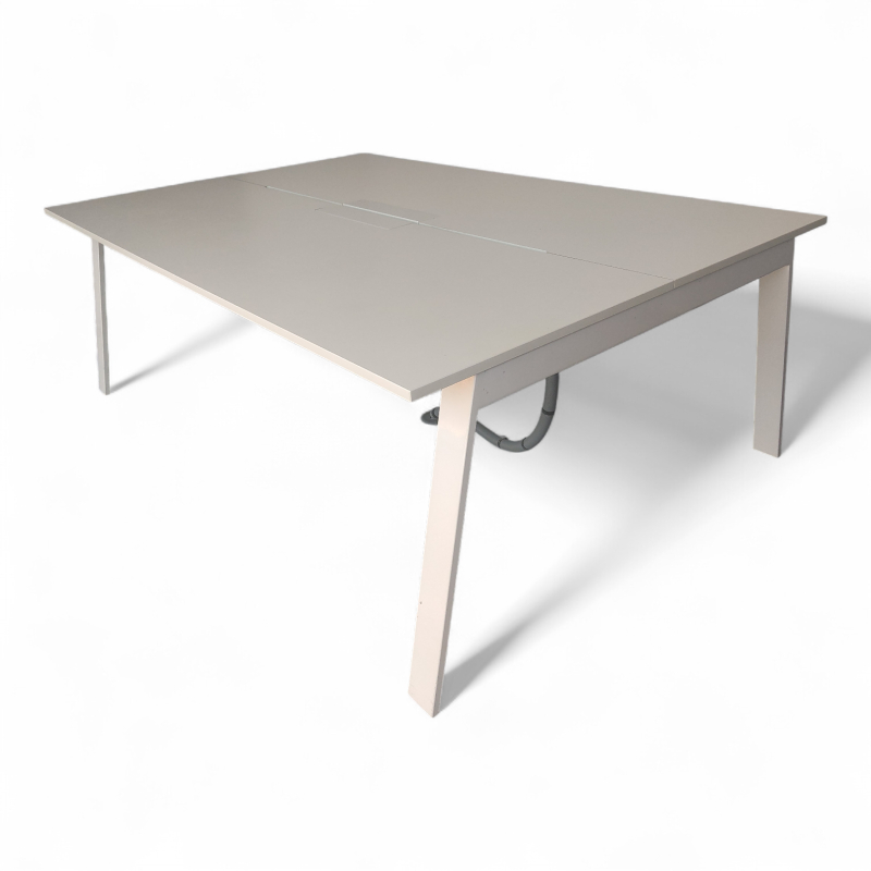 Piece 210x140cm Hvit laminat,