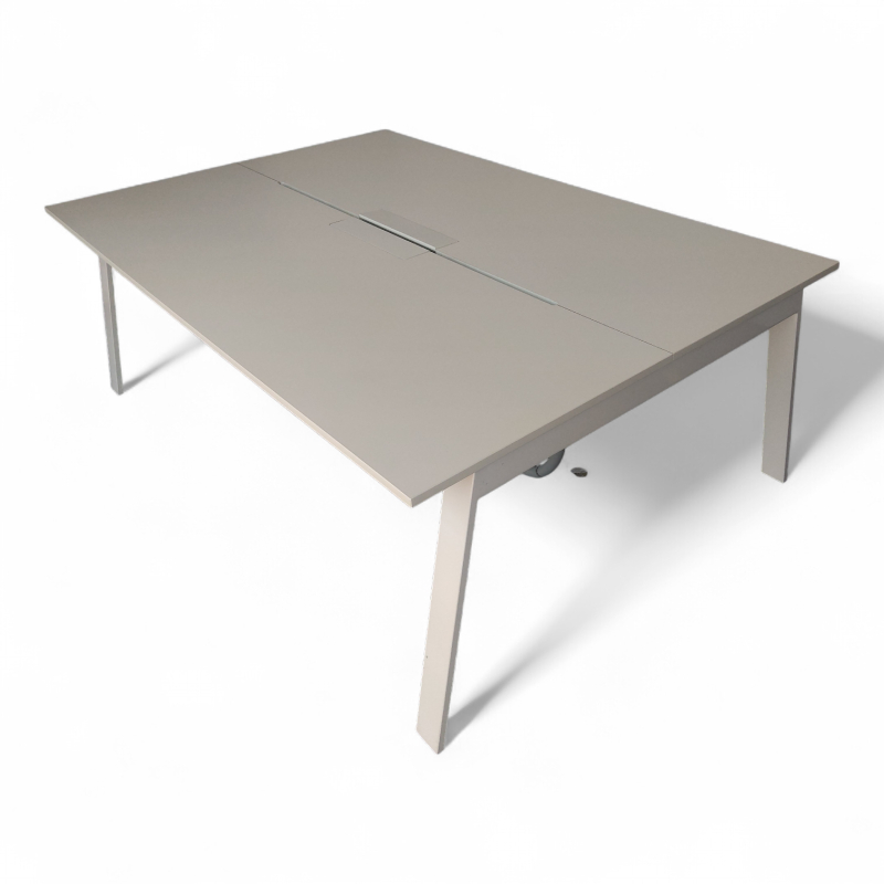 Piece 210x140cm Hvit laminat,