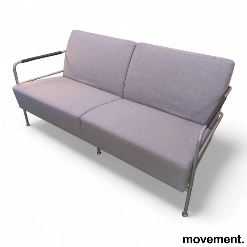 Cinema sofa Lyst grått stoff, ben i - 1 / 2