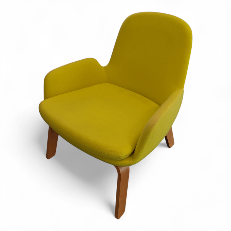 Era Lounge Chair low wood Gult