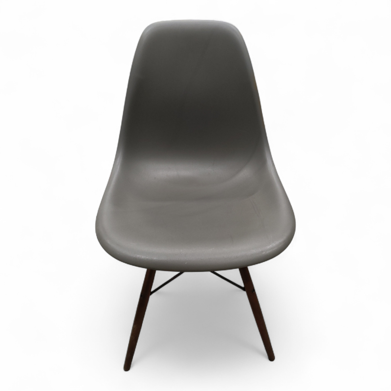 Eames Plastic Side Chair DSW Mørk