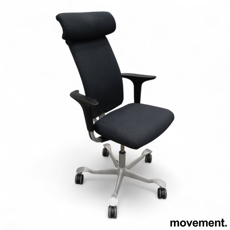 H05 5500 med nakkepute og armlene - 1 / 2