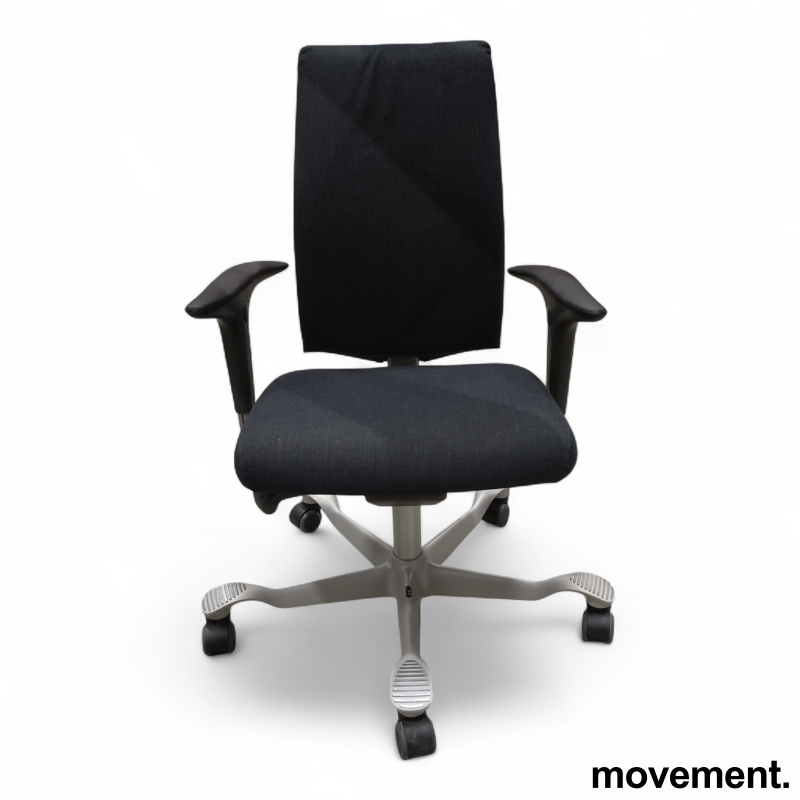 H05 5500 armlene Mørkt grått stoff - 2 / 2