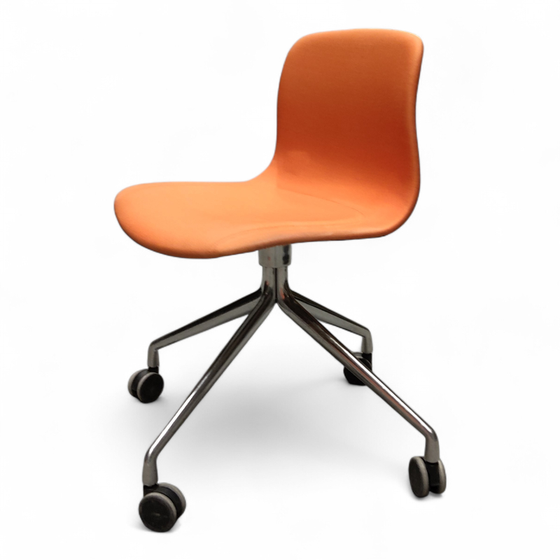 About a chair AAC 15 fullpolstret