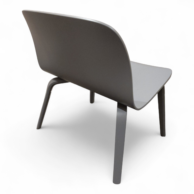 Visu loungestol Grålakkert eik,