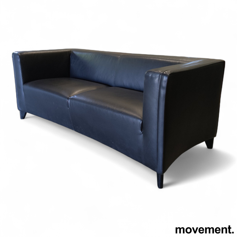 Solgt!3-seter sofa Sort skinn, Pent brukt - 1 / 2