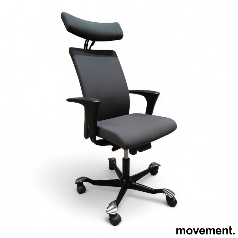 H04 4600 med nakkepute og armlene - 1 / 2