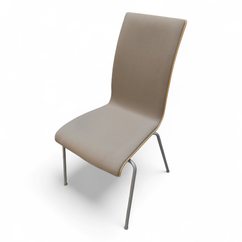 Bella forsidepolstret Beige stoff,