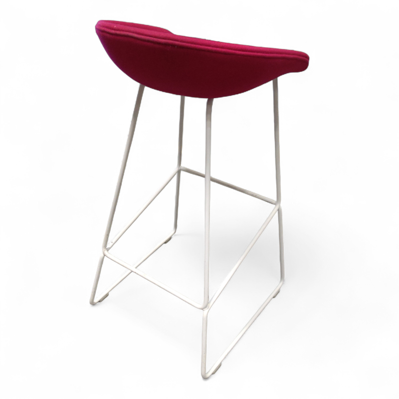 About a stool AAS 39 fullpolstret