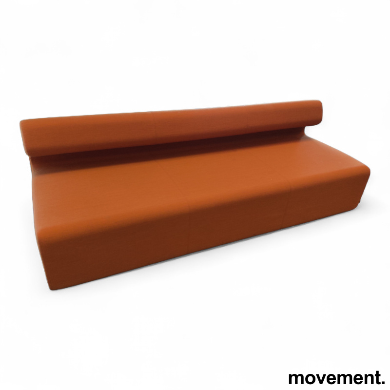 Up 3-seter Orange stoff (Kvadrat - 2 / 2