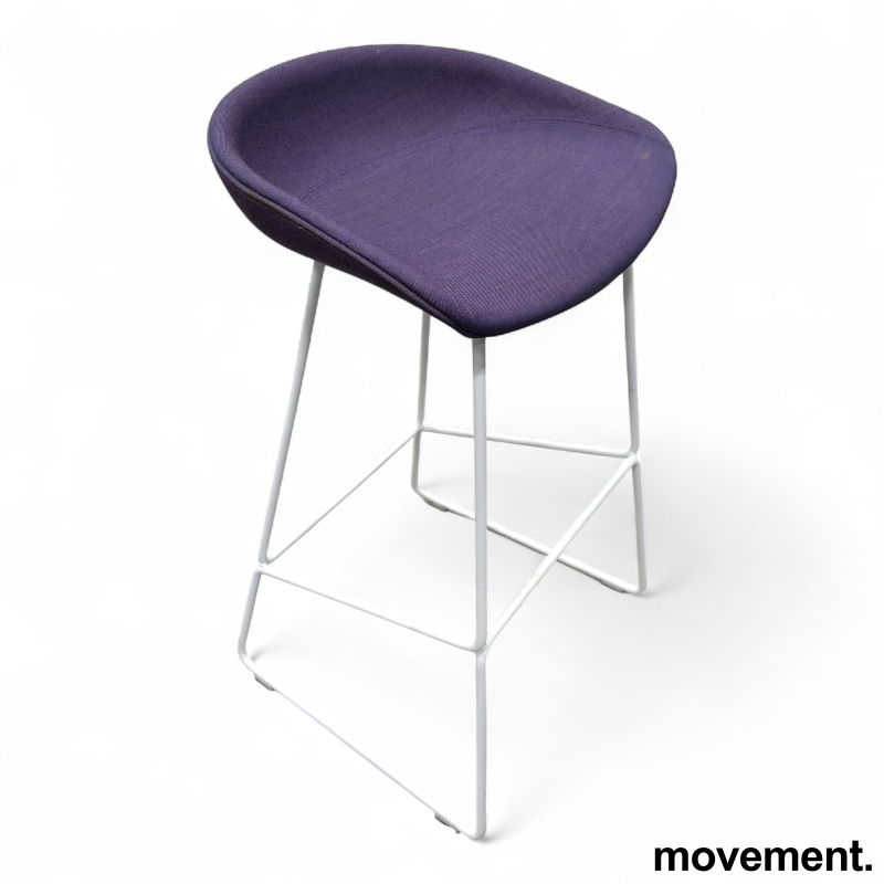 About a stool AAS 39 fullpolstret - 1 / 2
