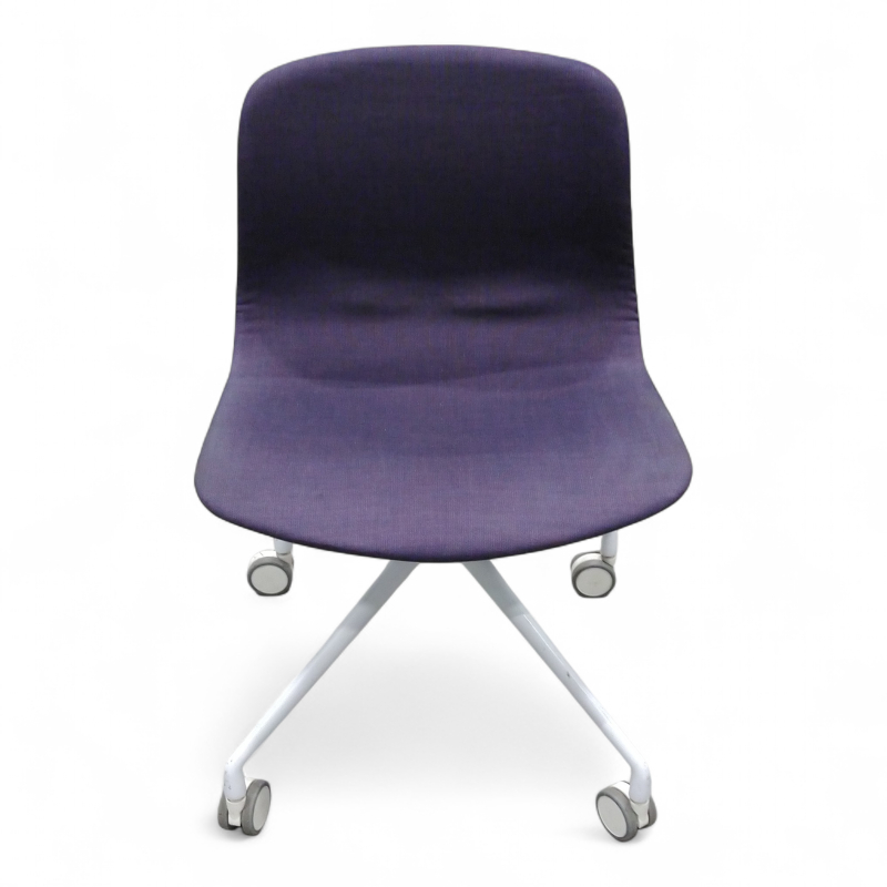 About a chair AAC 15 fullpolstret