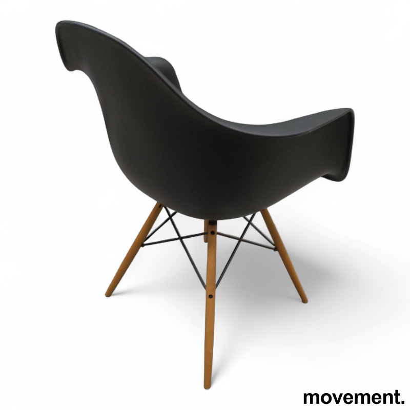 Eames plastic armchair DAW Sort, - 2 / 2