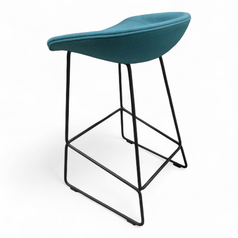 About a stool AAS 39 fullpolstret