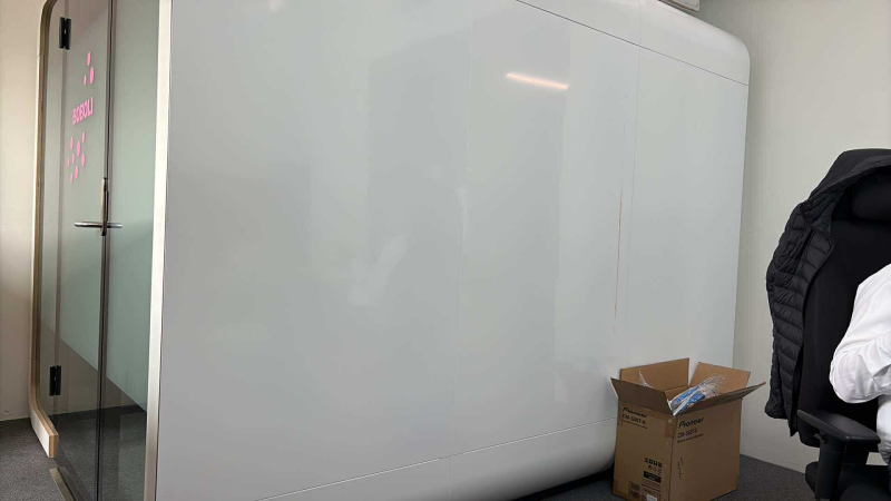 Framery Q 6 personer møtepod Hvit