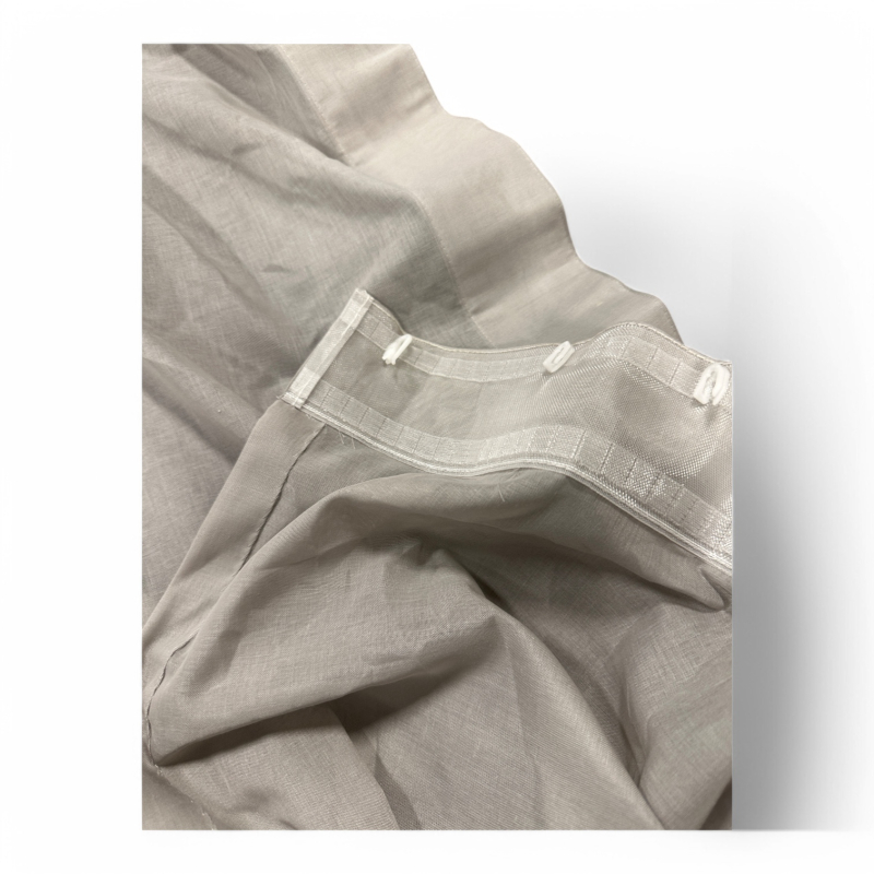 Fine spesialsydde gardiner i grå,