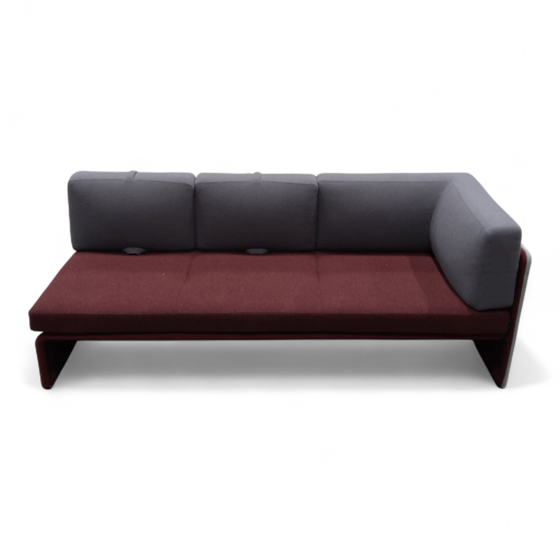 Lagunitas 3-seter, vange høyre side