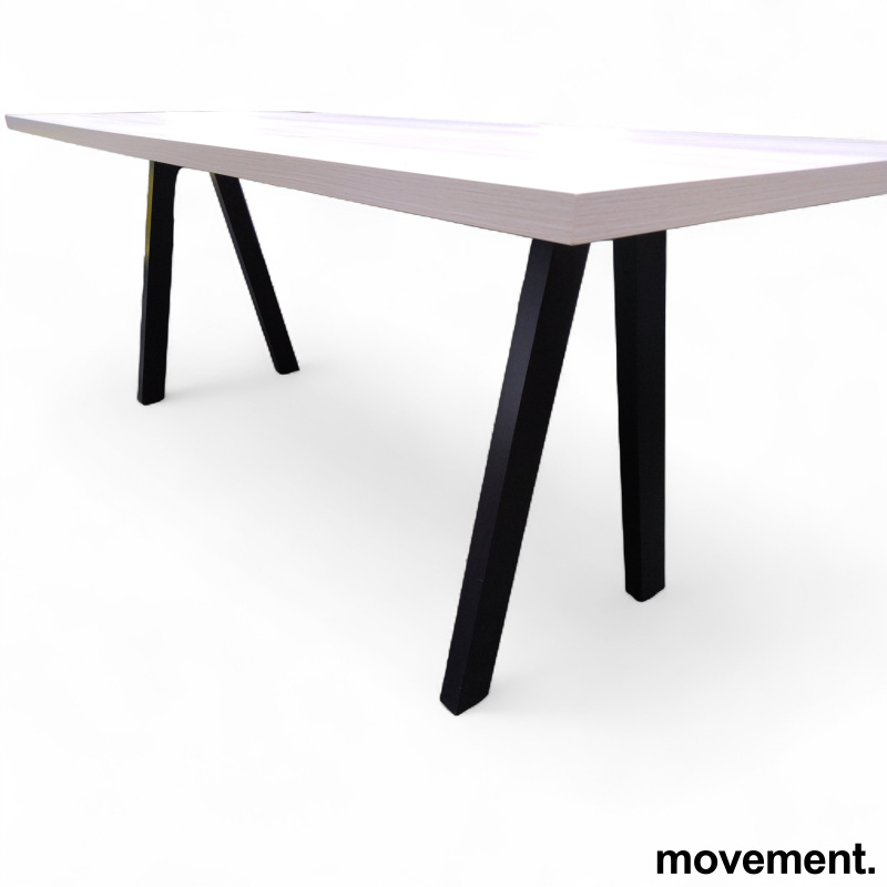 Factor barbord 240x90cm, høyde 92cm - 3 / 3