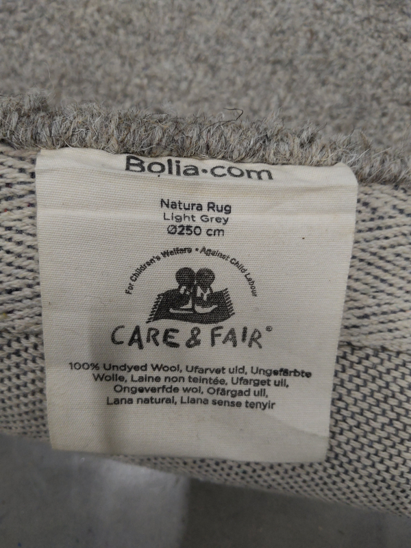 Natura Ø250 100% ull Lys grå, Pent