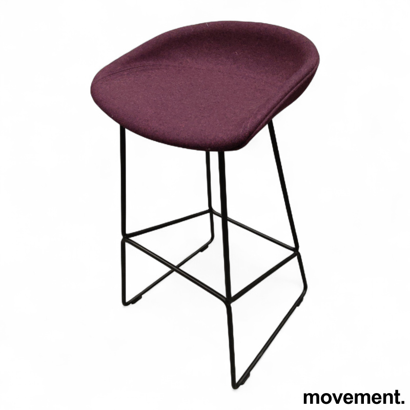 About a stool AAS 39 fullpolstret - 1 / 2
