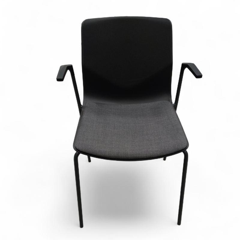 FourSure 44, polstret sittepute og