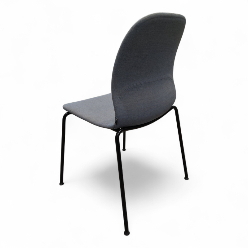 Archie fullpolstret med metallben