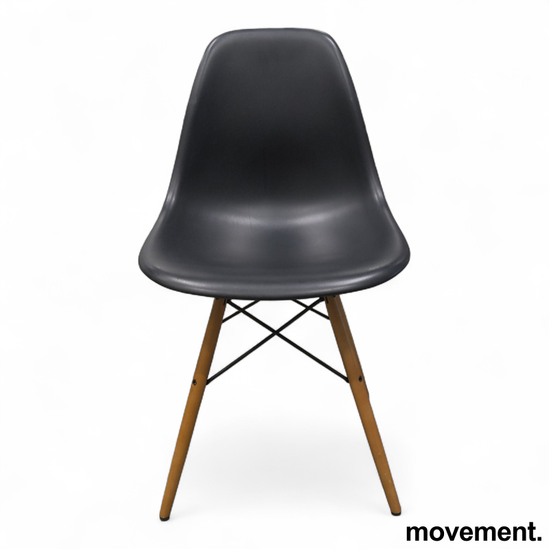 Eames Plastic Side Chair DSW Sort - 2 / 2