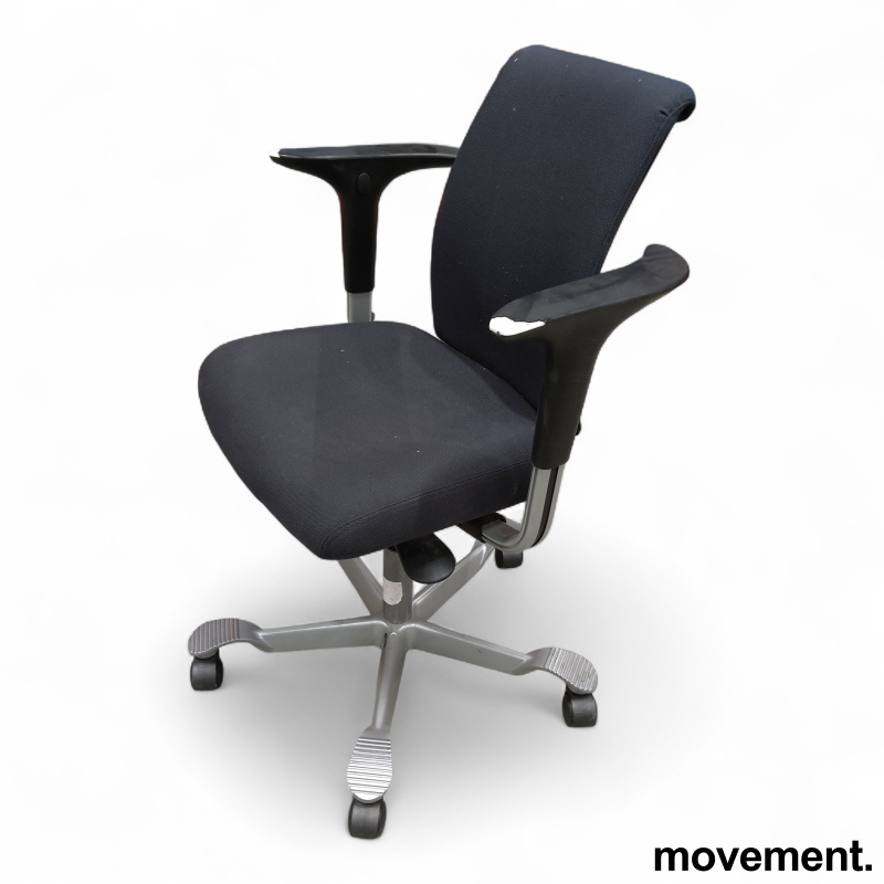 H05 5300 armlene Mørkt grått stoff - 1 / 3