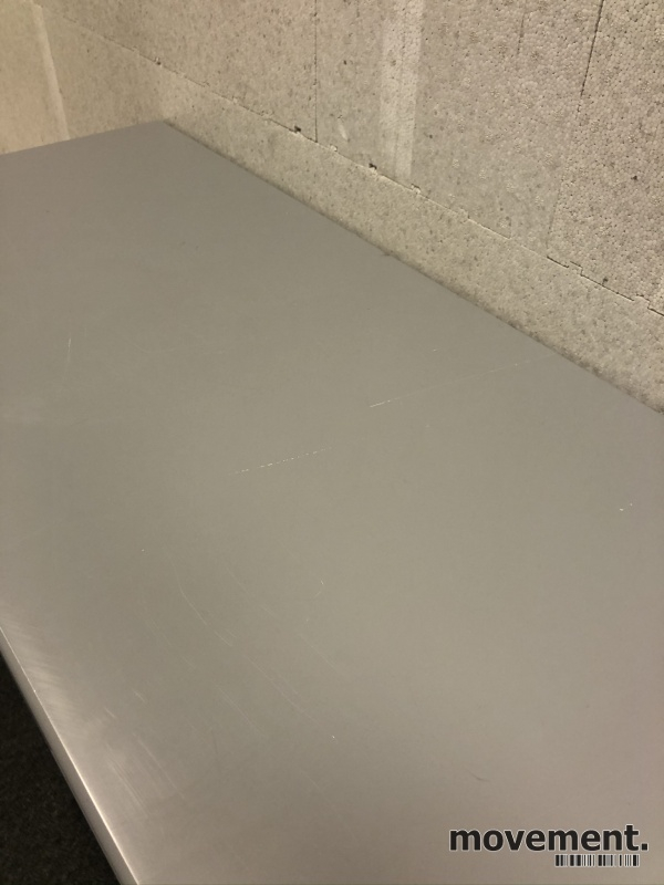 Reol 1118, 81,6x113cm Grått, på