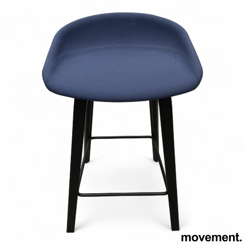 About a stool AAS 33 fullpolstret - 1 / 2