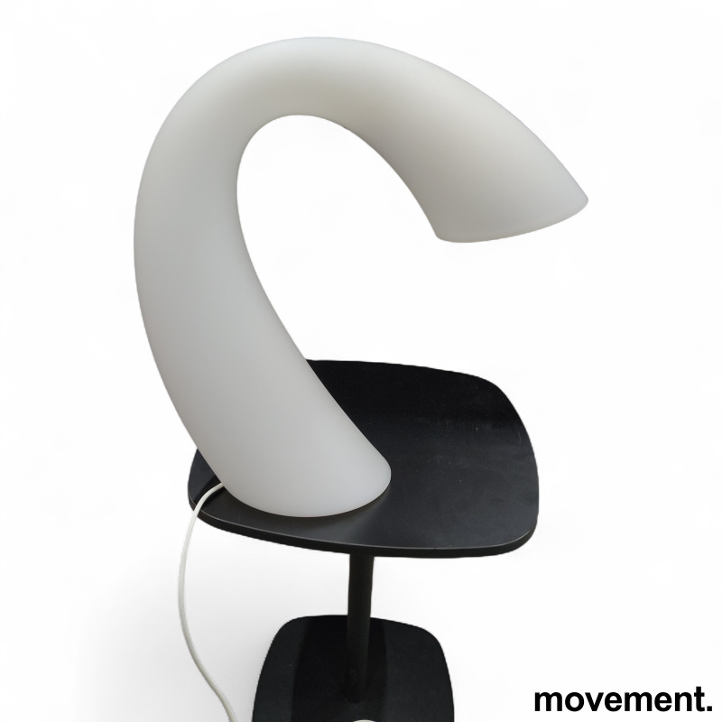 Swan bordlampe by Eero Aarnio Hvit, - 1 / 2