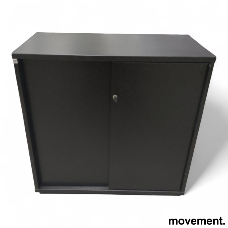 Snitsa 2A4 skyvedørsskap, 82cm - 1 / 2