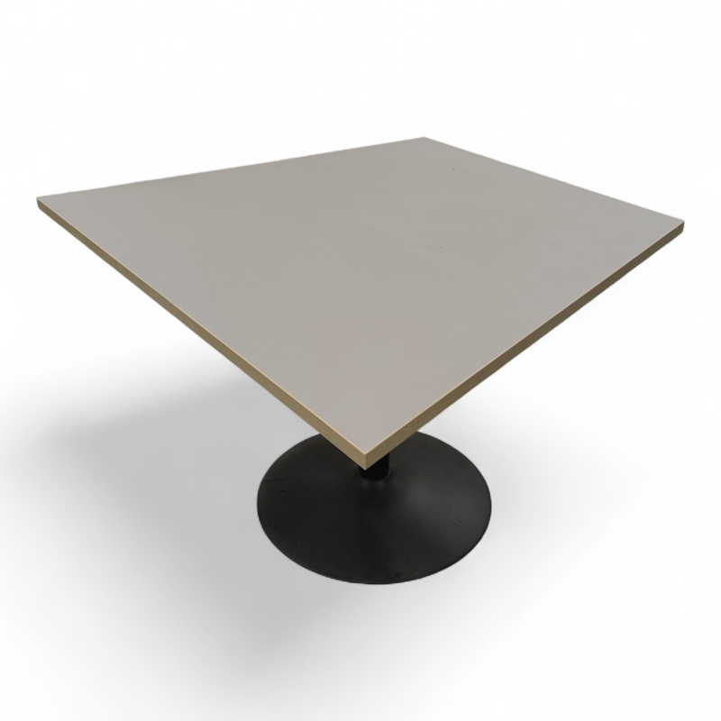 Mondo trapesbord 120x100cm Lys brun