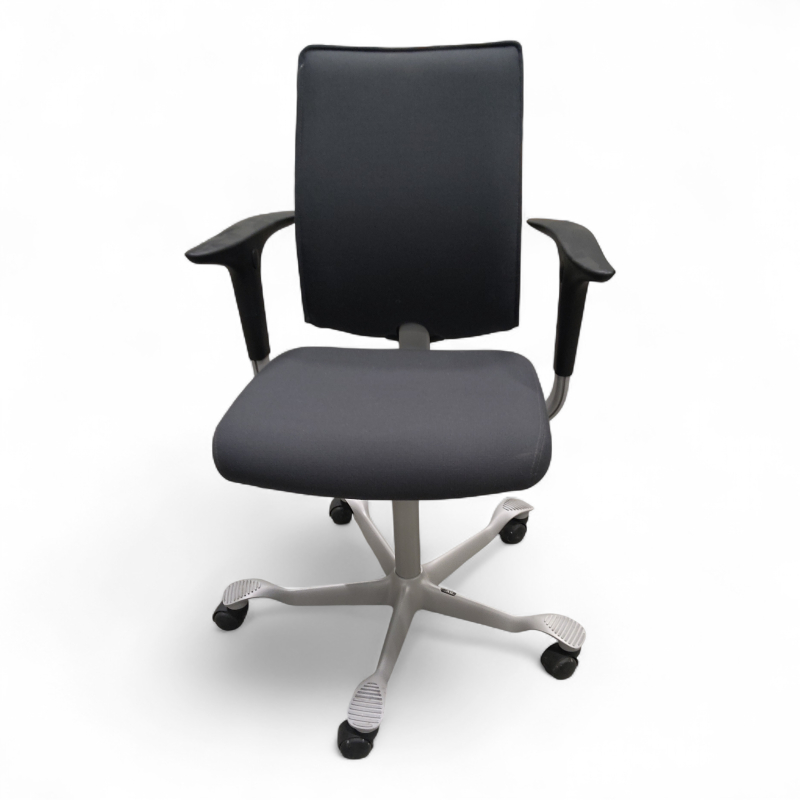 H05 5400 armlene Mørkt grått stoff