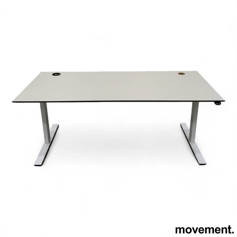 Delta hevsenk 180x80 Hvit laminat - 1 / 2