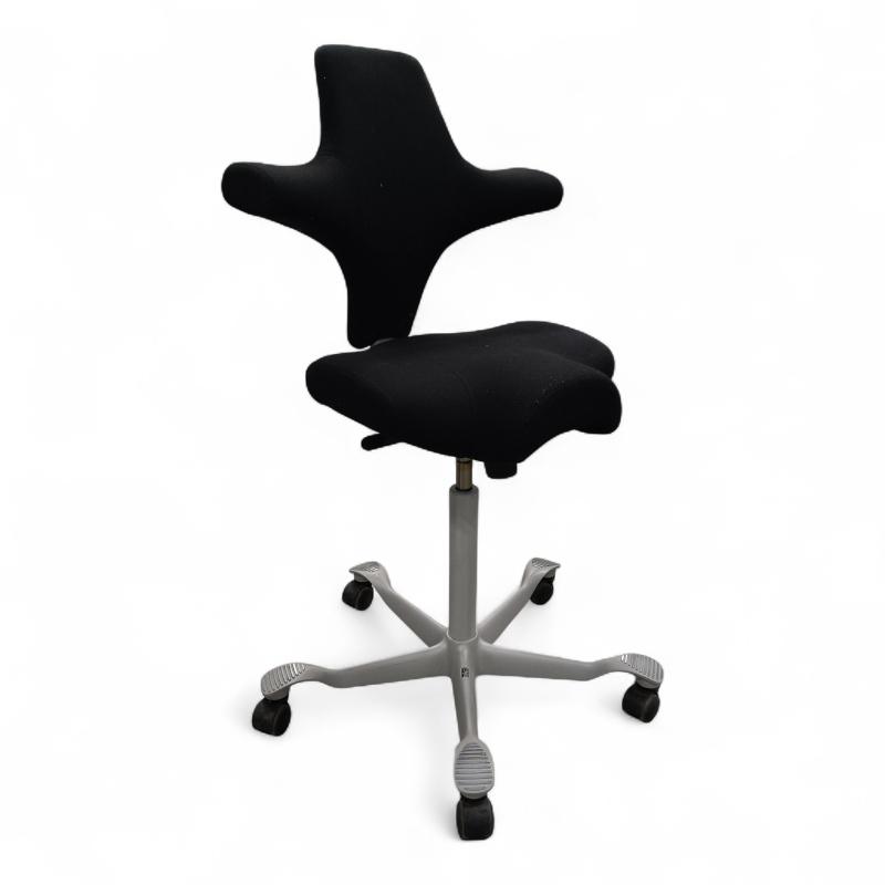 Capisco 8106 høy Sort stoff